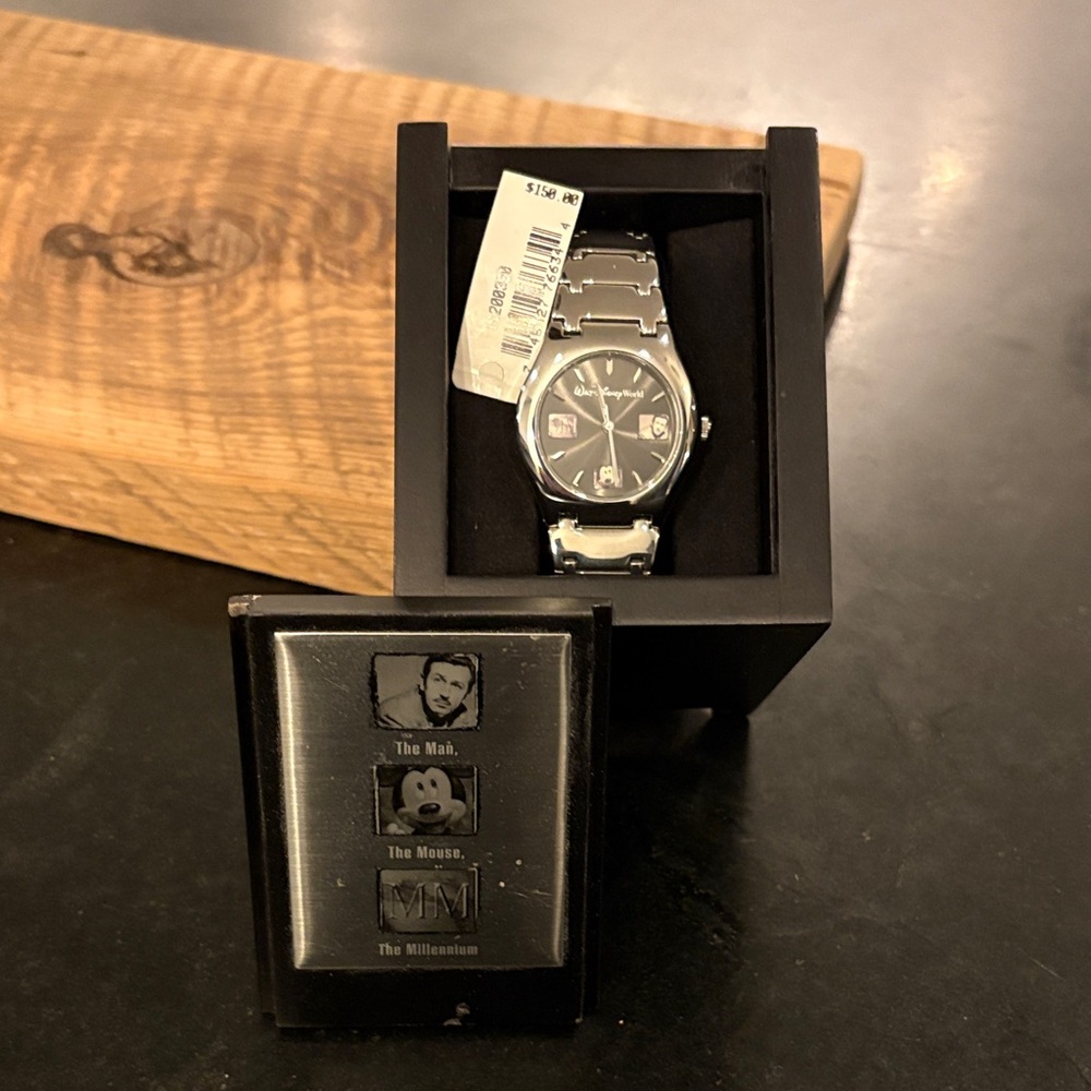 Walt Disney World Watch / Limited Edition